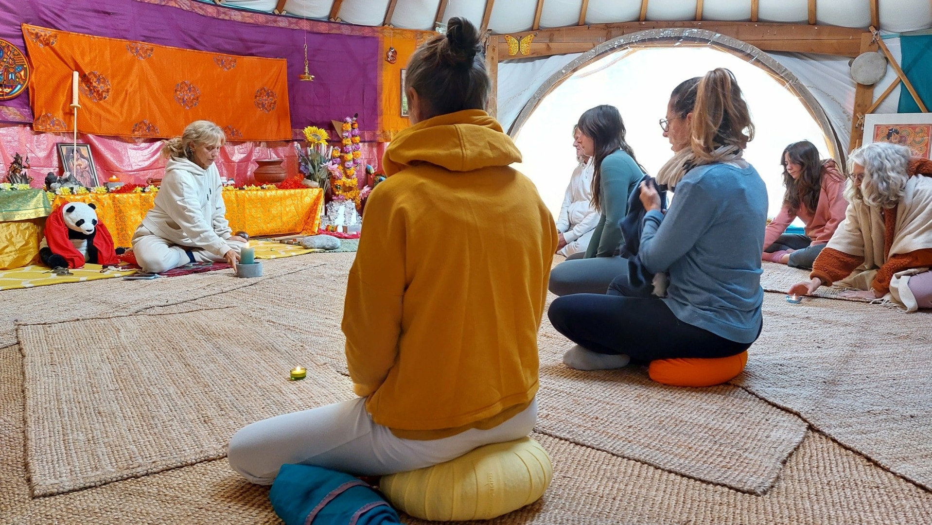 En stage et en méditation - Lalitha Berton